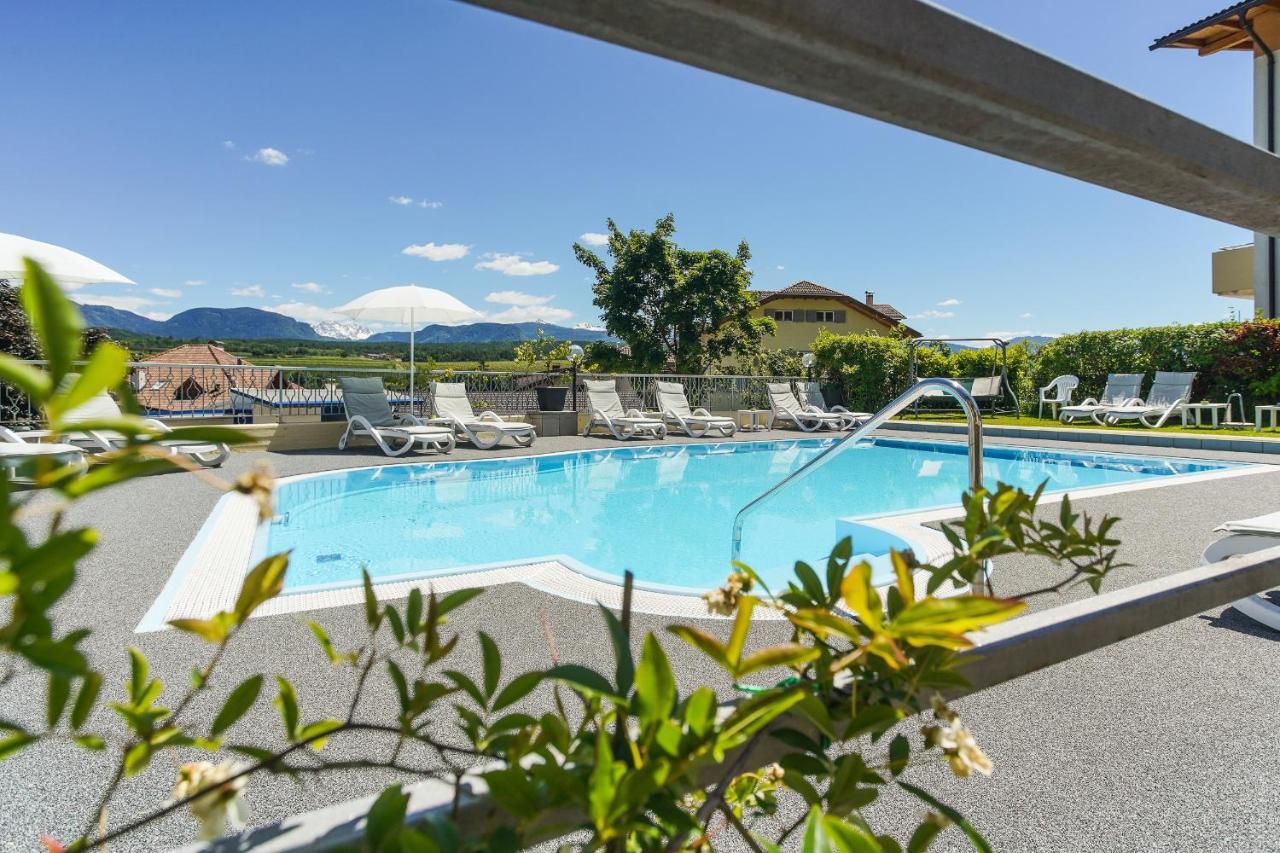 Hotel Alexandres Appiano Sulla Strada Del Vino Kültér fotó