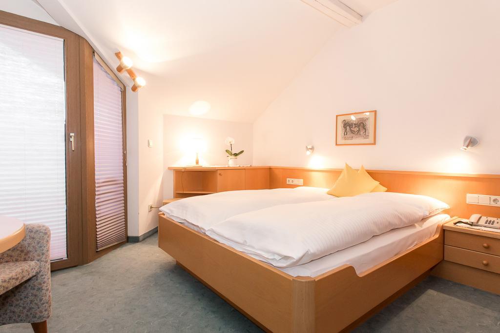 Hotel Alexandres Appiano Sulla Strada Del Vino Kültér fotó