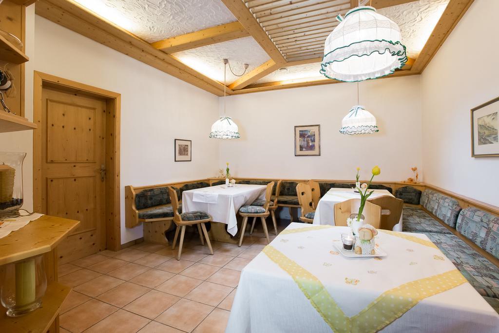 Hotel Alexandres Appiano Sulla Strada Del Vino Kültér fotó