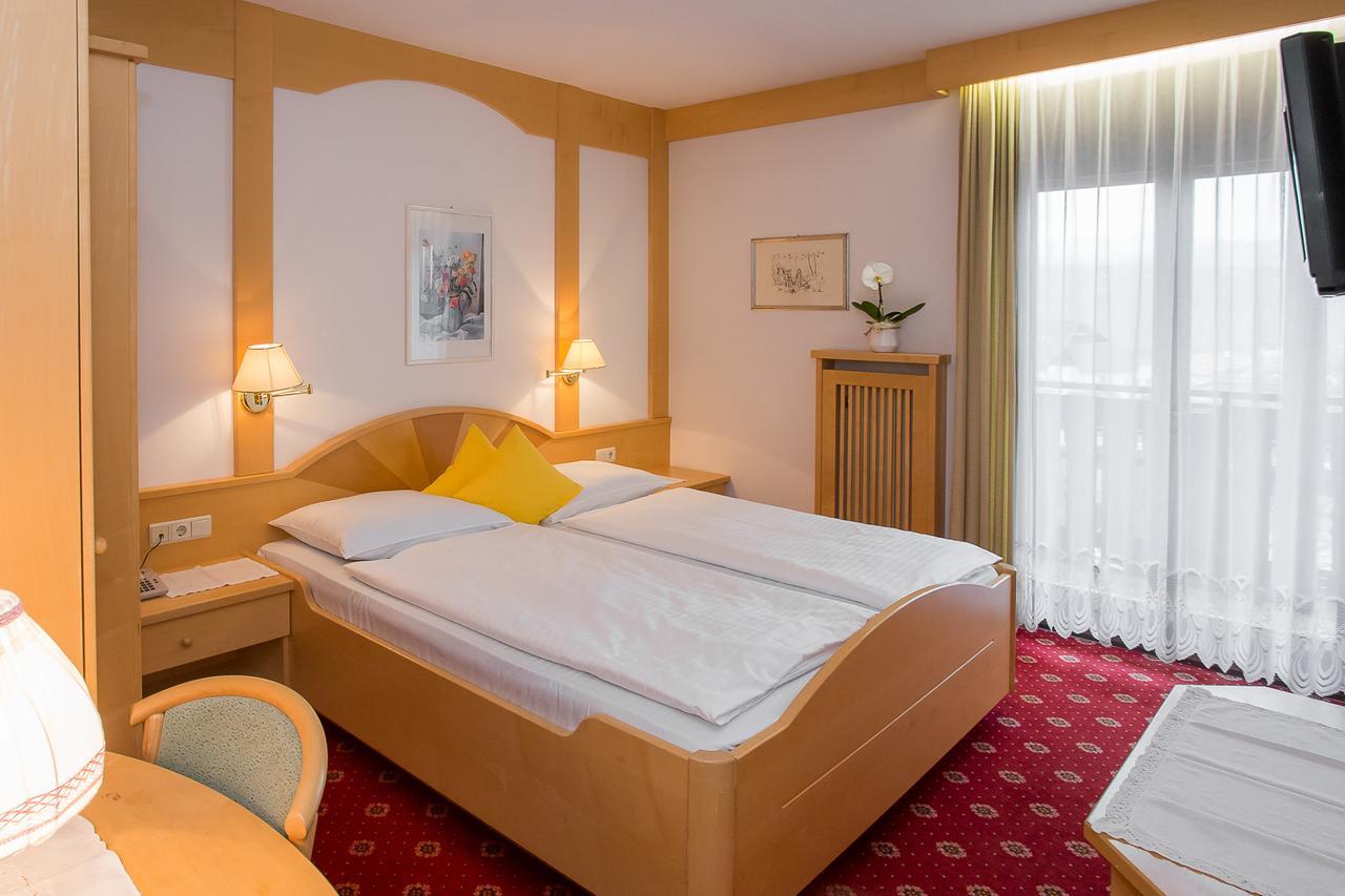 Hotel Alexandres Appiano Sulla Strada Del Vino Kültér fotó