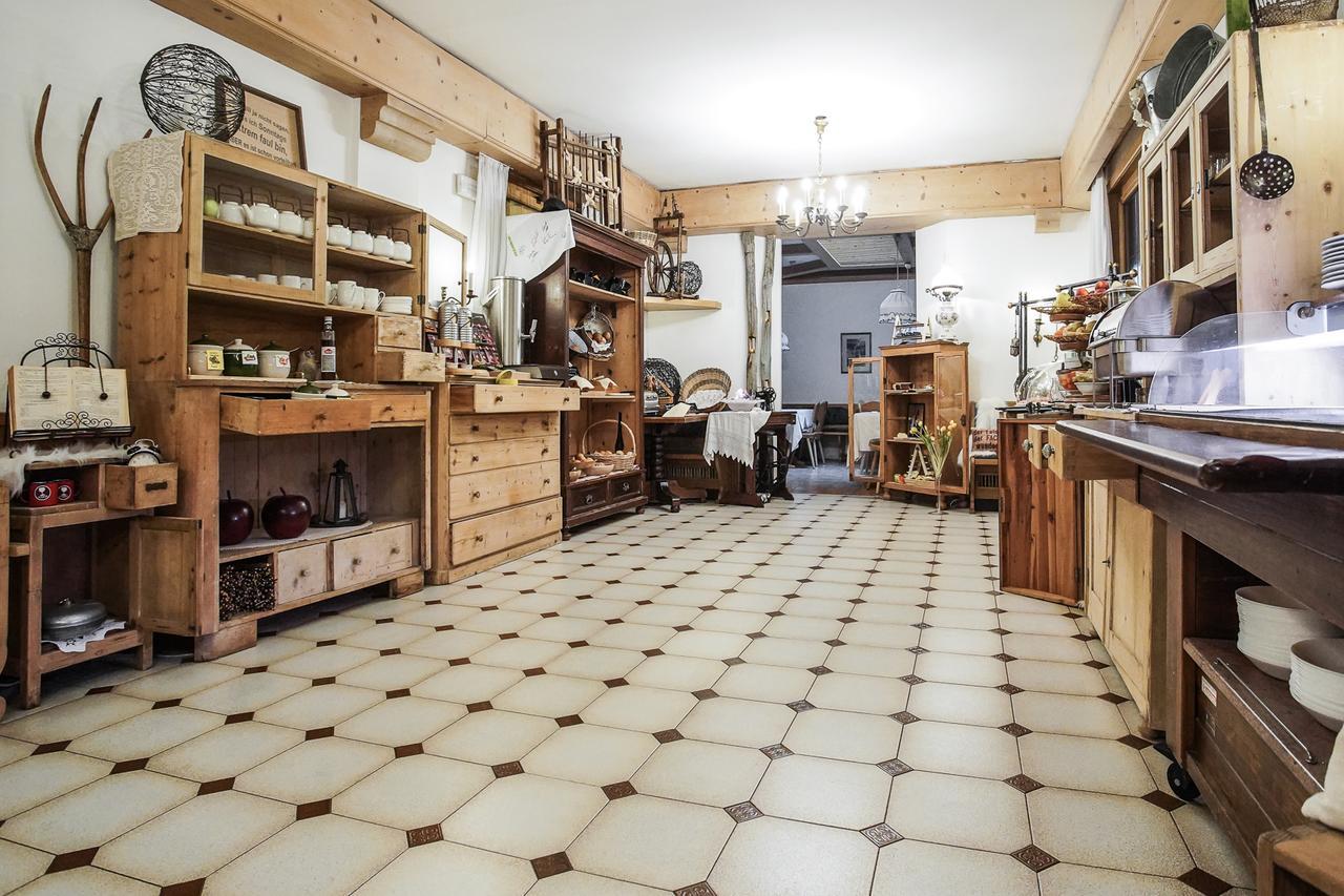 Hotel Alexandres Appiano Sulla Strada Del Vino Kültér fotó